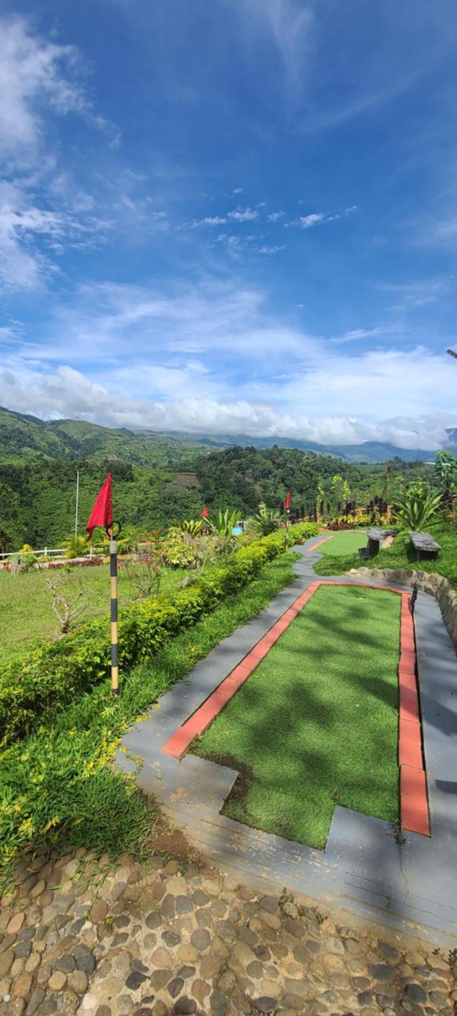 Serene Mountain Escape Digos ภายนอก รูปภาพ