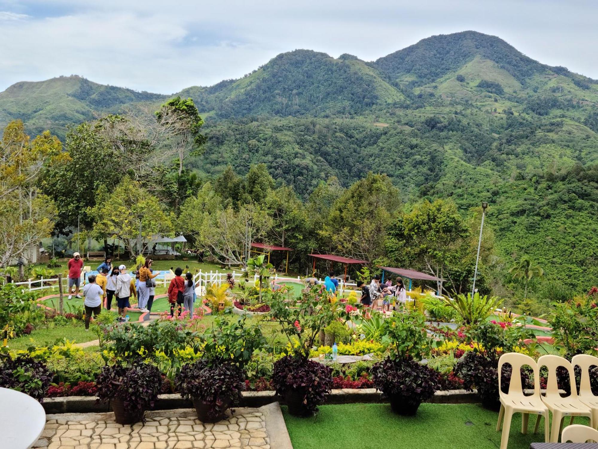 Serene Mountain Escape Digos ภายนอก รูปภาพ